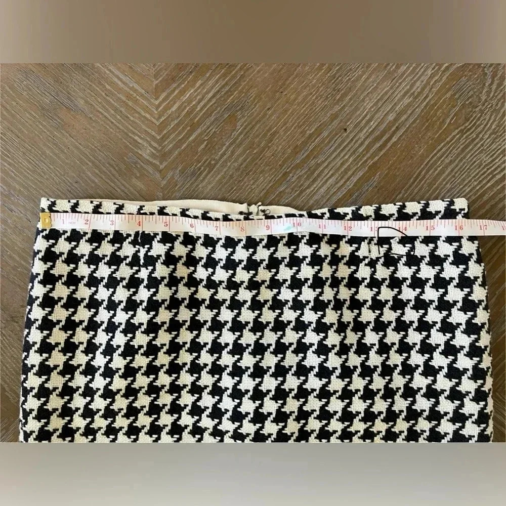 Dana Buchman Woven Houndstooth Pencil Skirt - Picture 3 of 7